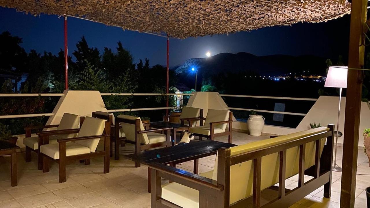 Arion Stables & Apartments Hersonissos  Eksteriør billede